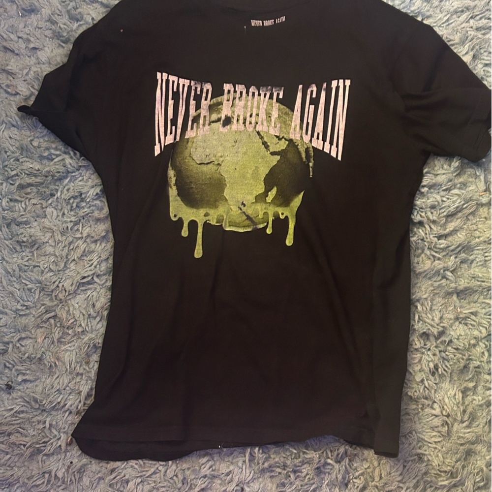 2 Never broke again shirts